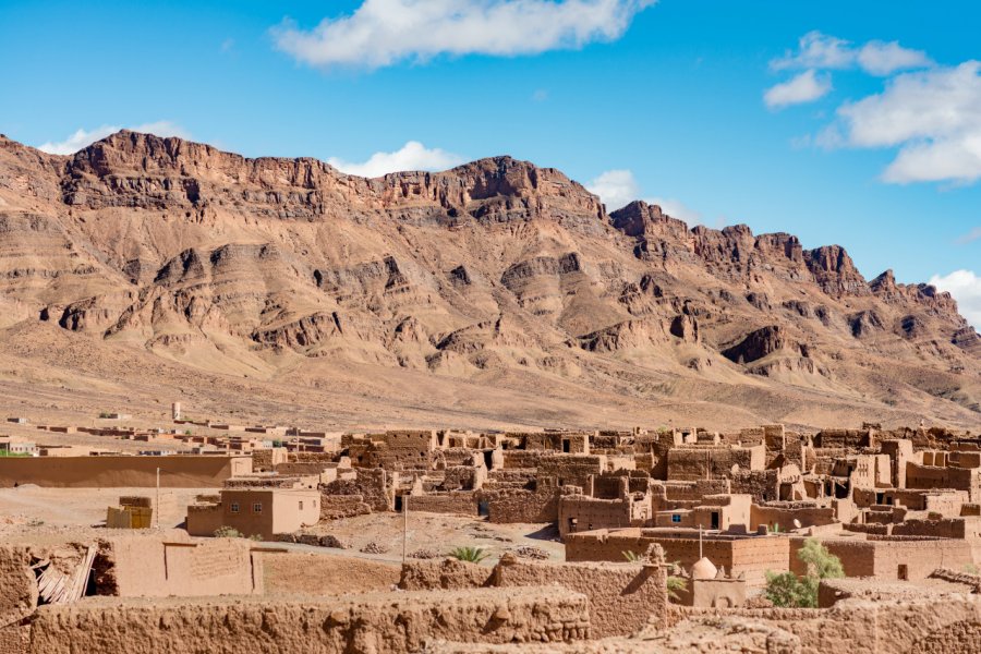 Le village de Tamnougalte. cornfield - Shutterstock.com