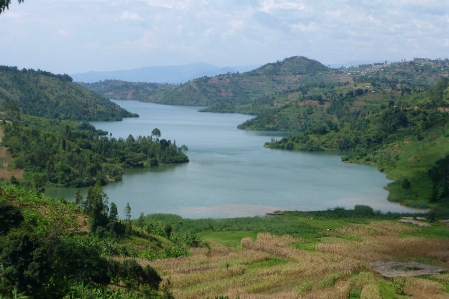 Le lac Kivu près de Kibuye. François JANNE D'OTHEE