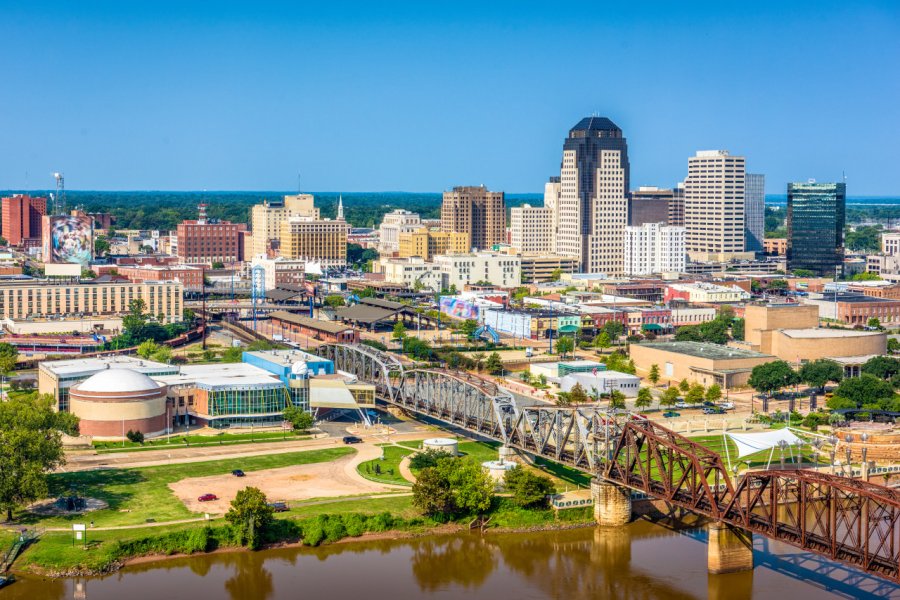 Shreveport Sean Pavone - Shutterstock.com