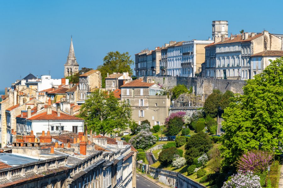 La ville d'Angoulême. Leonid Andronov - stock.adobe.com