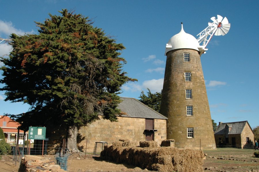 Oatlands, Tasmania, Australia. Hank Shiffman - Shutterstock.com