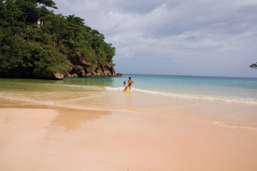 Frenchman's Cove. Jamaica Tourist Board