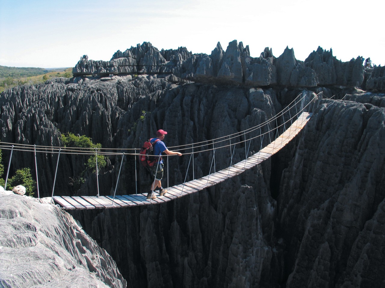 Grands Tsingy de Bemaraha, mieux vaut ne pas regarder en bas !