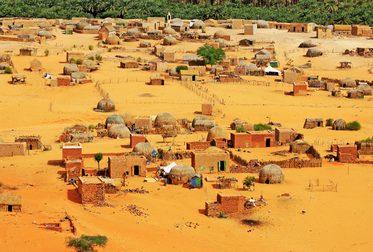Petit village dans les environs de Terjit.