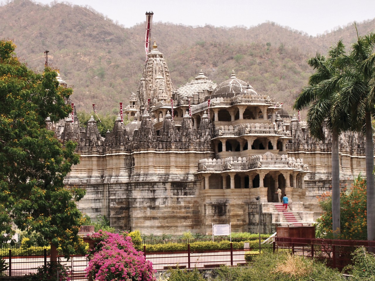 <p>Temple jaïn d'Adinatha.</p>