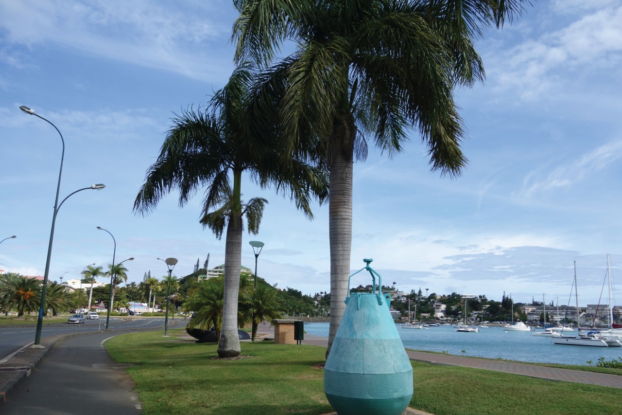 Le port de Nouméa.