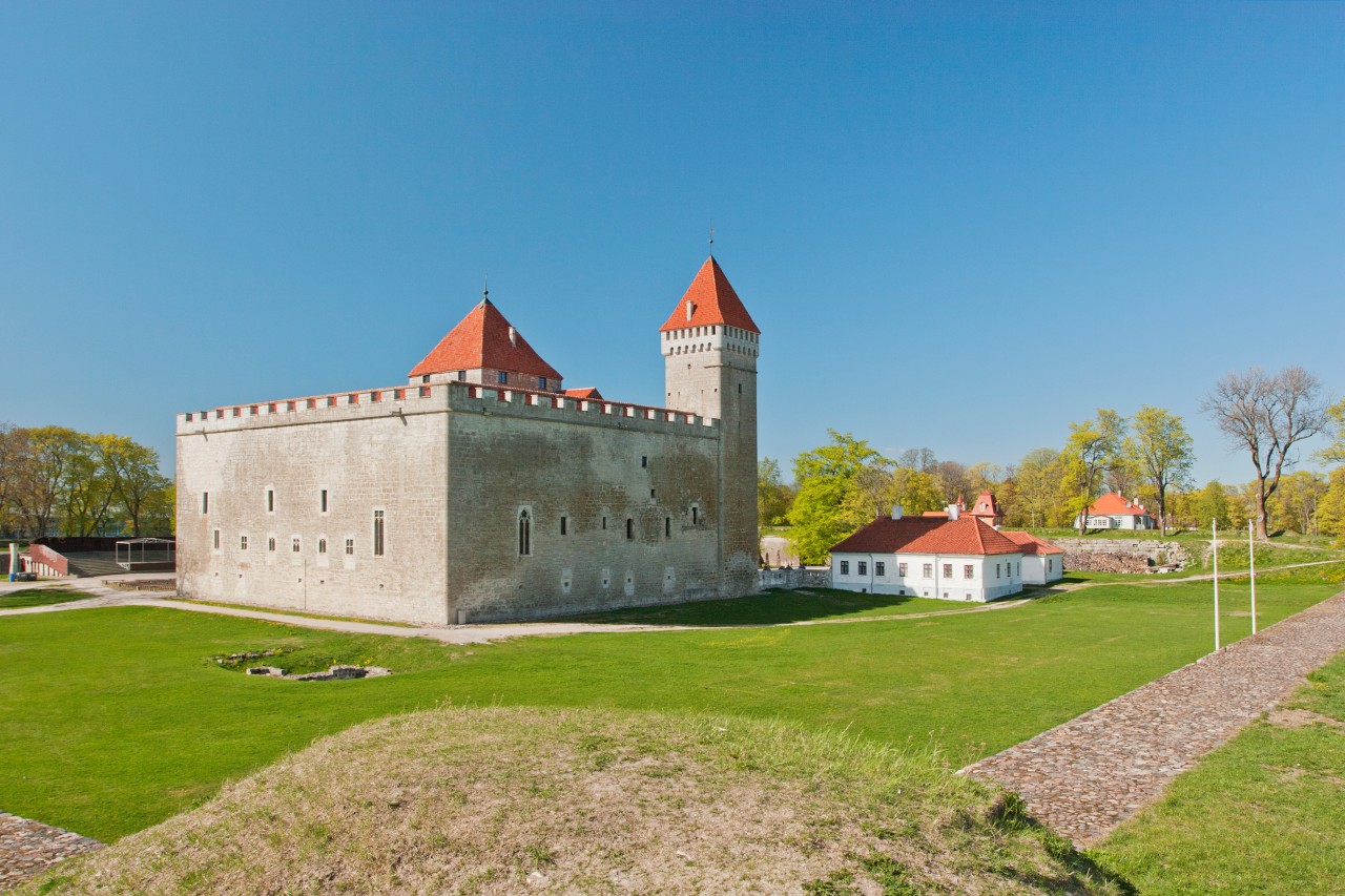 Le château épiscopal de Kuressaare.