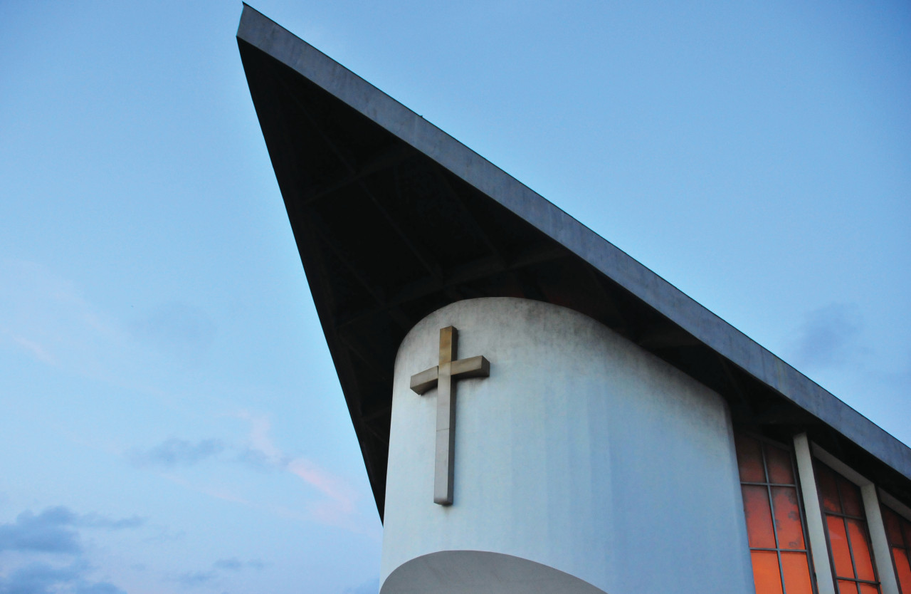 L'église Saint-Michel de N'Kembo.
