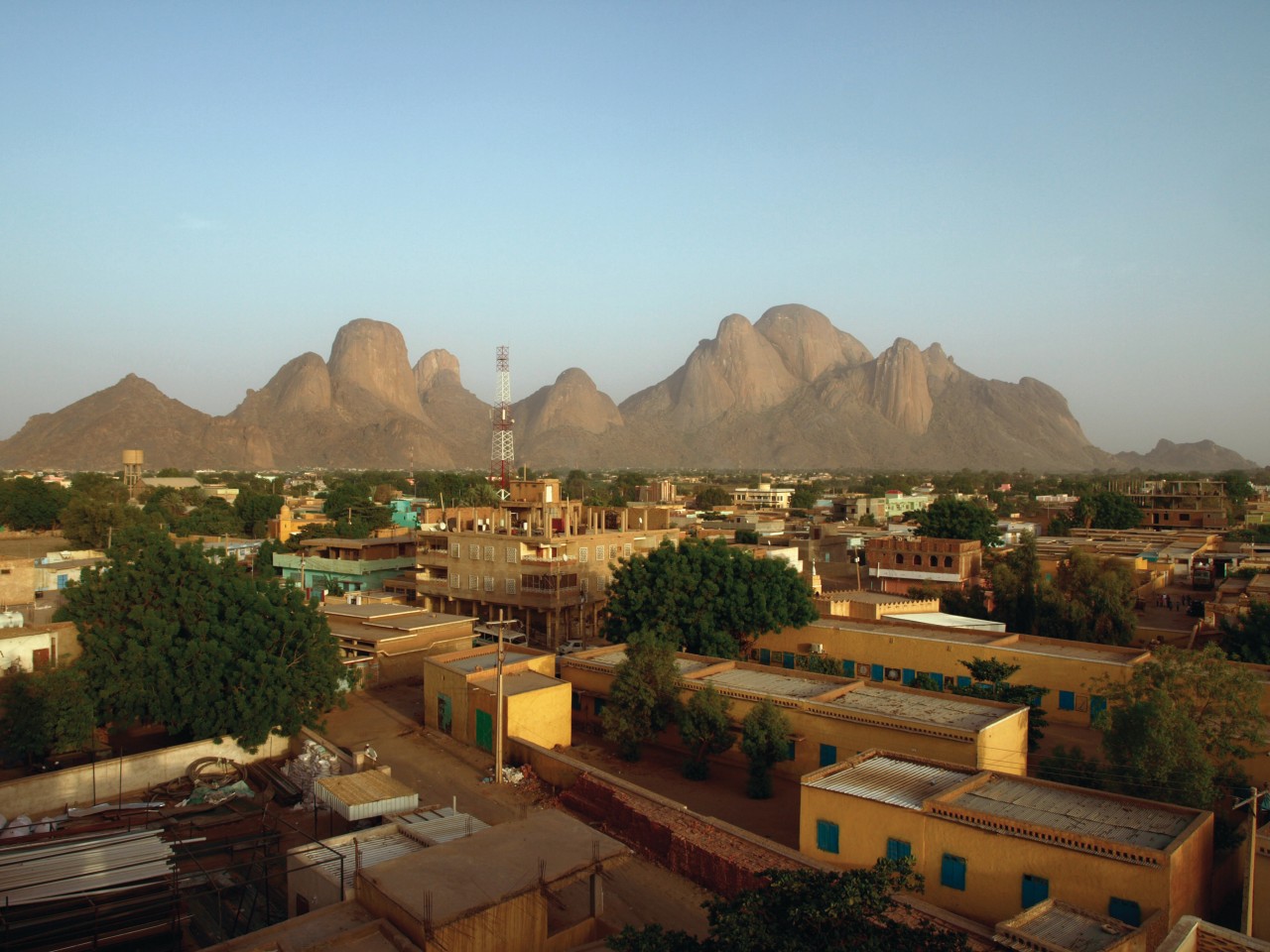 Kassala et les monts Taka.