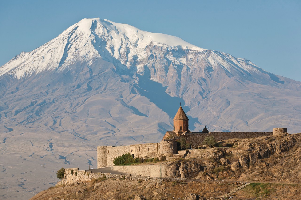 Le monastère arménien Khor Virap et le Mont Ararat.
