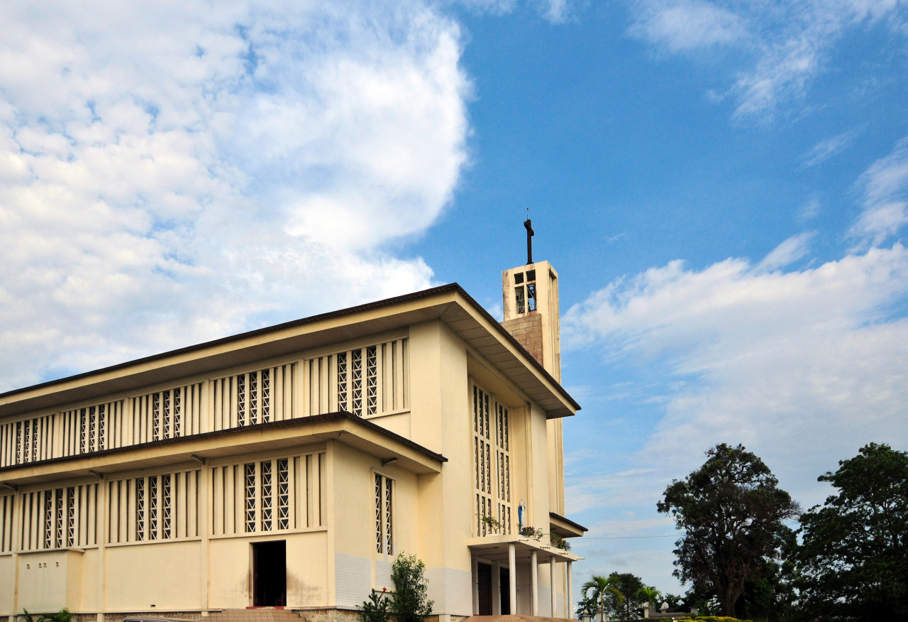 <p>Cathédrale Sainte-Marie à Libreville.</p>