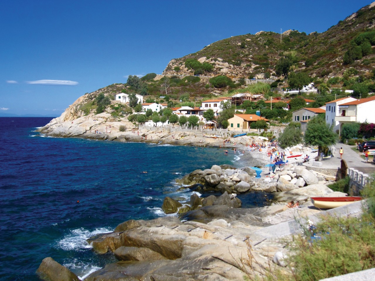 Chiessi, un village marin sur la pointe extrême de la côte occidentale elboise.