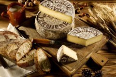 LE GRENIER SAVOYARD