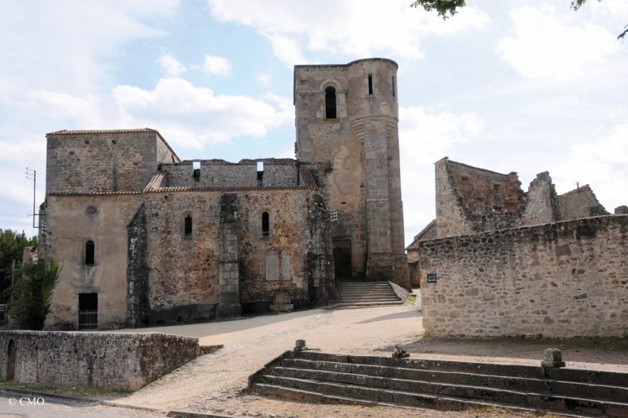 LE VILLAGE MARTYR D'ORADOUR-SUR-GLANE