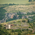 RUINES DE LA CITÉ MÉDIÉVALE DE CHERVEN