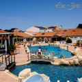HÔTEL DE PLEIN AIR & SPA LES GROS JONCS