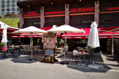 RESTAURANT LA MAMA
