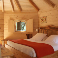 LES CABANES DANS LES BOIS