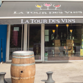 LA TOUR DES VINS