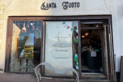 SANTA GUSTO PRADO