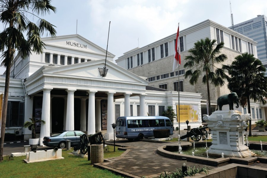 MUSÉE NATIONAL (GEDUNG GAJAH)