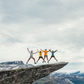 TROLLTUNGA ACTIVE