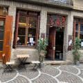 DEUX PIECES + CUISINE