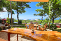 Nakabalo Guesthouse & Restaurant