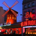 LE MOULIN ROUGE