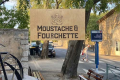 MOUSTACHE ET FOURCHETTE