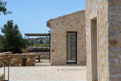 LA MAISON LA NEGLY