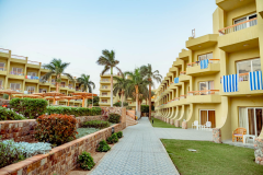 PALM BEACH RESORT