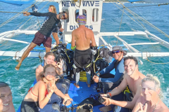 NEW WAVE DIVERS