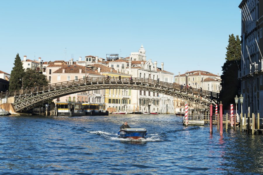 PONT DE L'ACCADEMIA ET GALERIE DE L'ACCADEMIA
