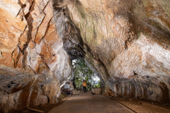 GROTTES D'AZÉ