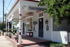 VISIT ST. FRANCISVILLE