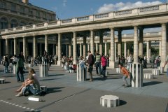 LE PALAIS-ROYAL