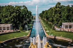 PARC DE PETERHOF