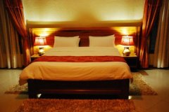 SELECT BOUTIQUE HOTEL RESTAURANT & WINE LOUNGE