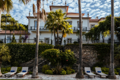 THE VINTAGE HOUSE