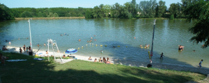 CAMPING DU LAC DE DAMAZAN