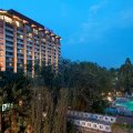 HILTON