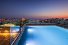 SOLANA HOTEL & SPA