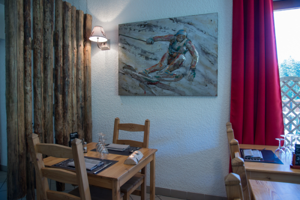 AUBERGE DE LA PRAILLE  Restaurant de cuisine française  Hauteville