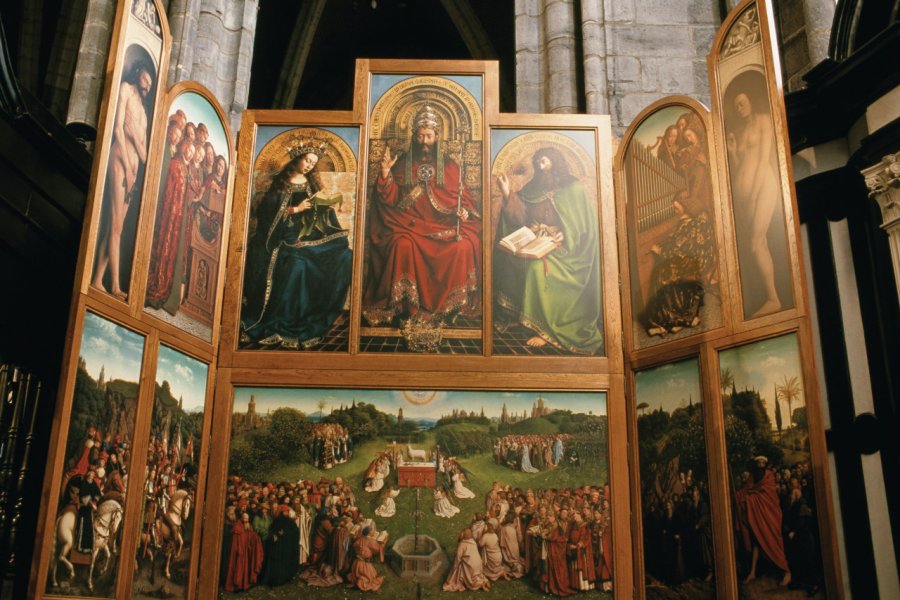 CATHÉDRALE SAINT-BAVON ET L'AGNEAU MYSTIQUE