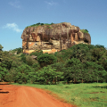 SIGIRIYA ROCK (ROCHER DU LION)