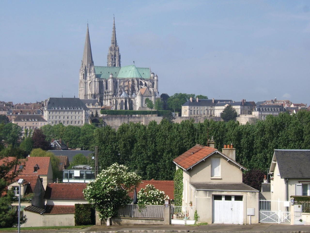 CATHÉDRALE NOTRE-DAME (© CATHÉDRALE NOTRE-DAME))