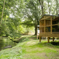 CAMPING HUTTOPIA LES CHÂTEAUX