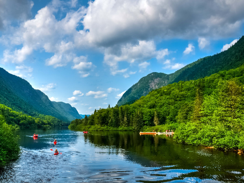 Kayak sur la rivière Jacques-Cartier