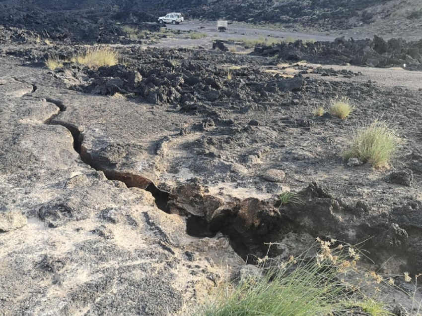Faille du rift entre le lac Assal et le Goubet